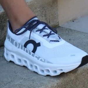 AWESOME CLOUDTEC CLOUDMONSTER SNEAKERS